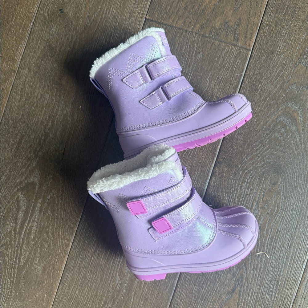 Cat & Jack Purple Toddler Girl Snow Boots